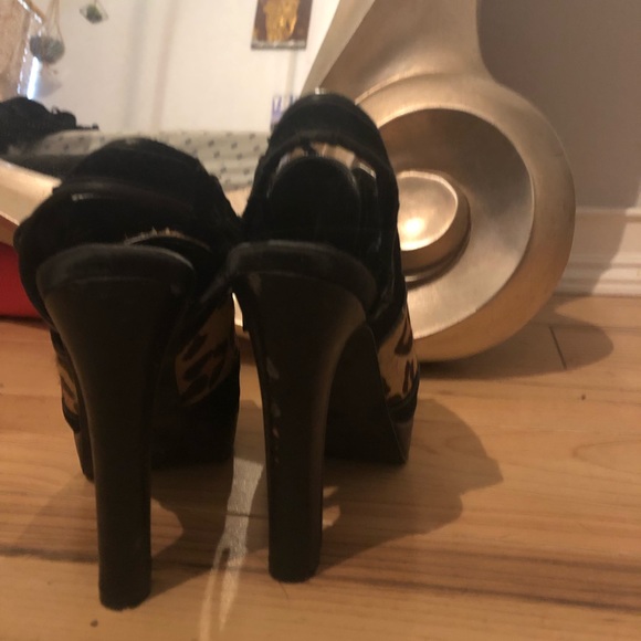 Designer real cow fur heels - Picture 4 of 6